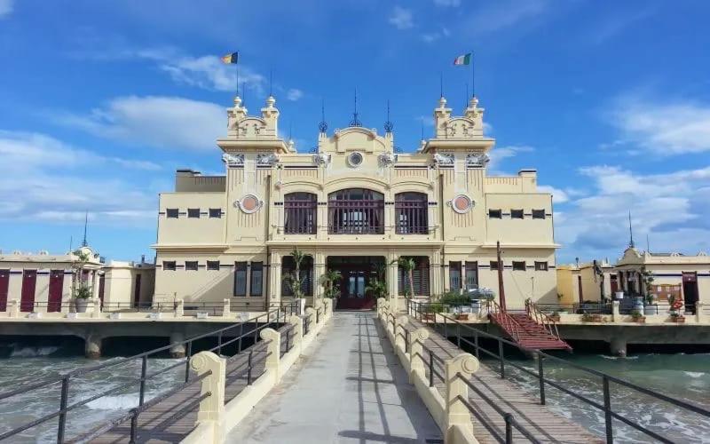 Апартаменты Casa Mandorlo A Монделло Экстерьер фото